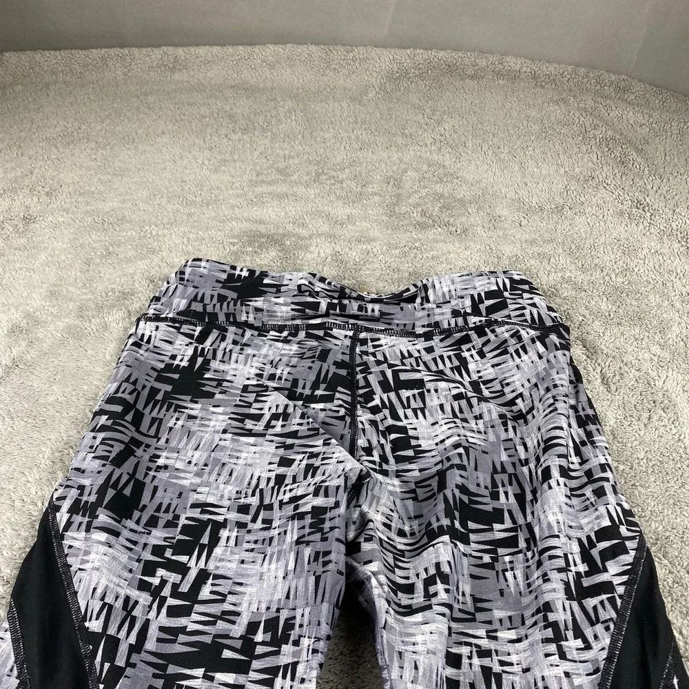 Lou & Grey Leggings Womens Small Geometric‎ Black Gray Workout Crop Stretch Mesh